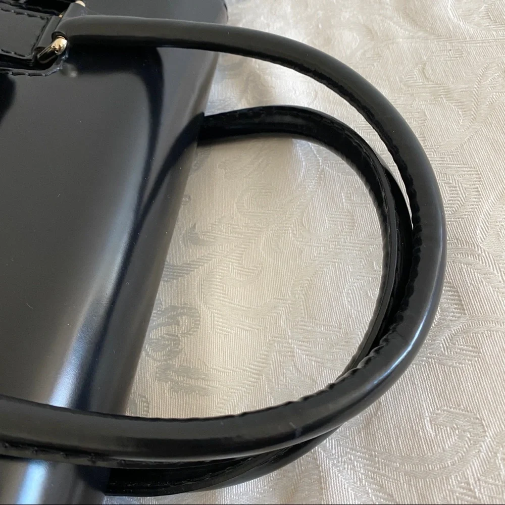 Gucci authentic dust 5”
