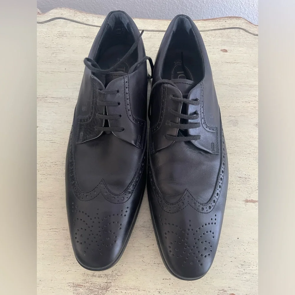 TOD'S Made in Italy Rubber Pebble Sole Wingtip Shoes in Black Size UK 8 /9‎ $895