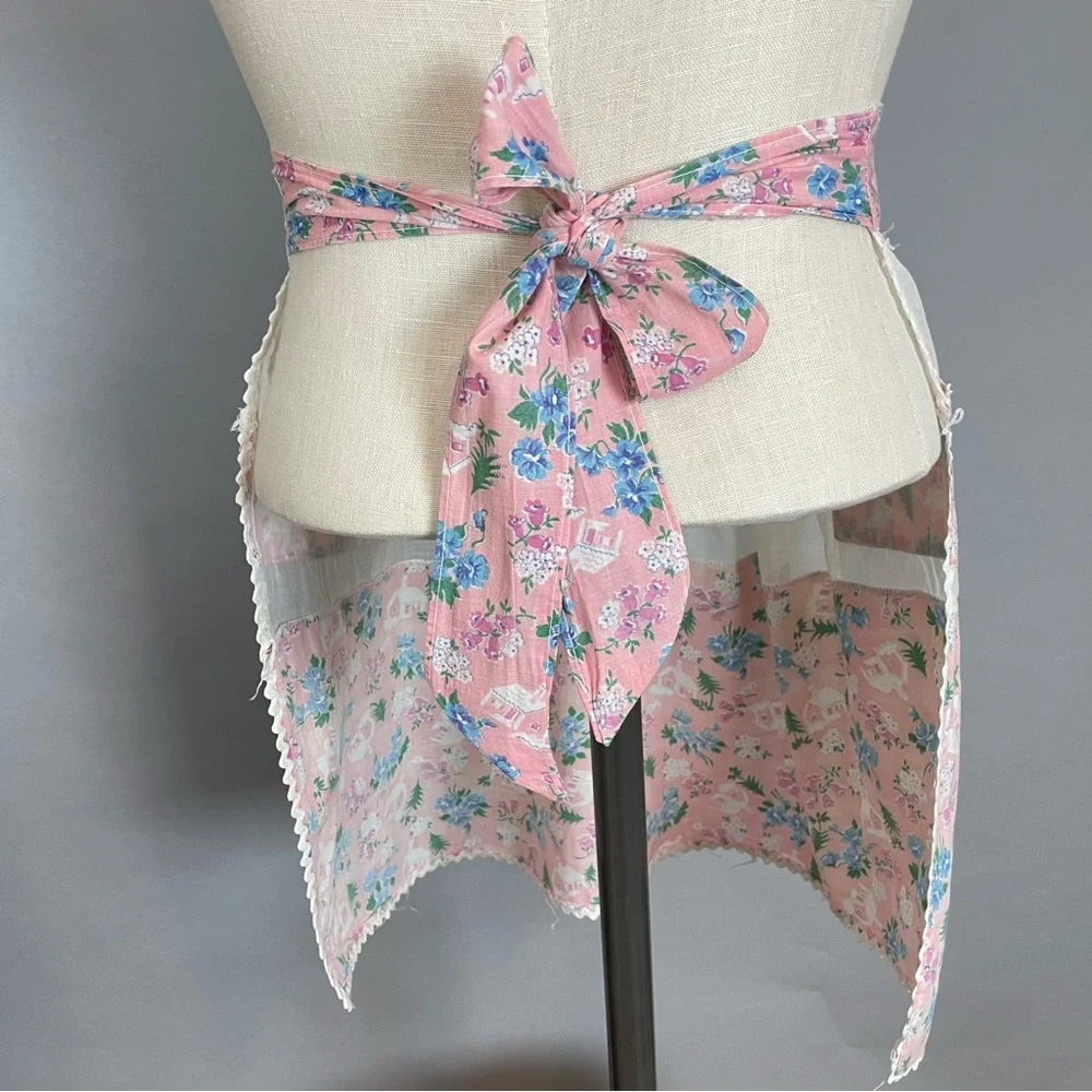 Vintage Half Apron Hostess Wedding Chapel Church Floral Pattern Sheer White Pink