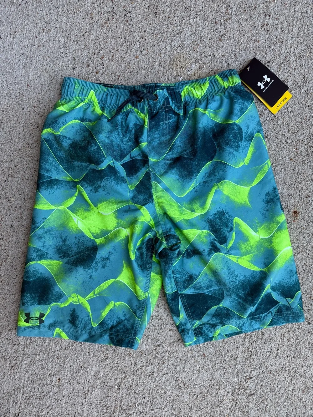 NWT! Under Armour Boy’s Shorebreak Swim Trunks in Hyper Green