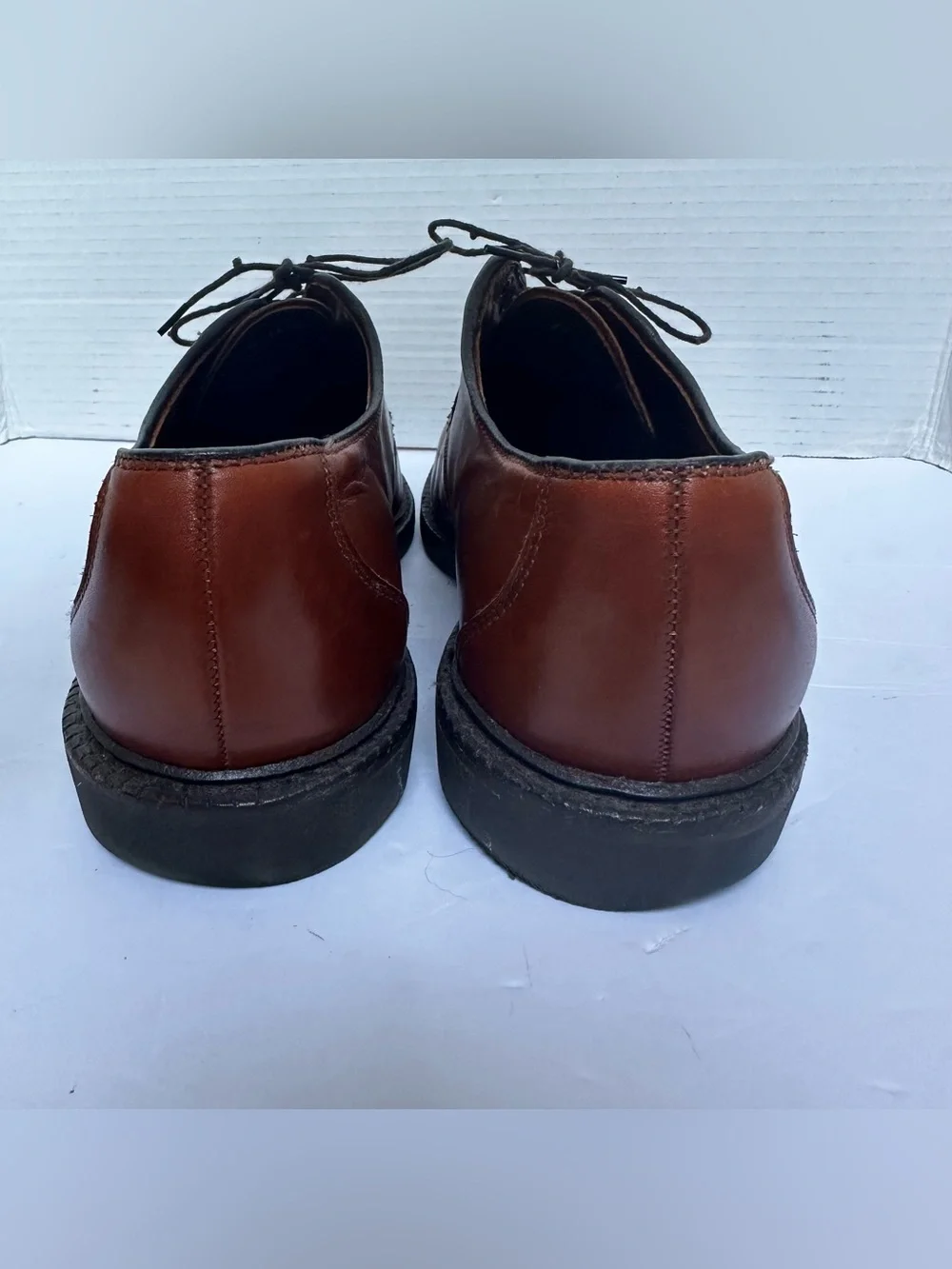 Allen Edmonds Men's Whiskey Oxfords Lace Up Split Front Dress Shoes- Size 11