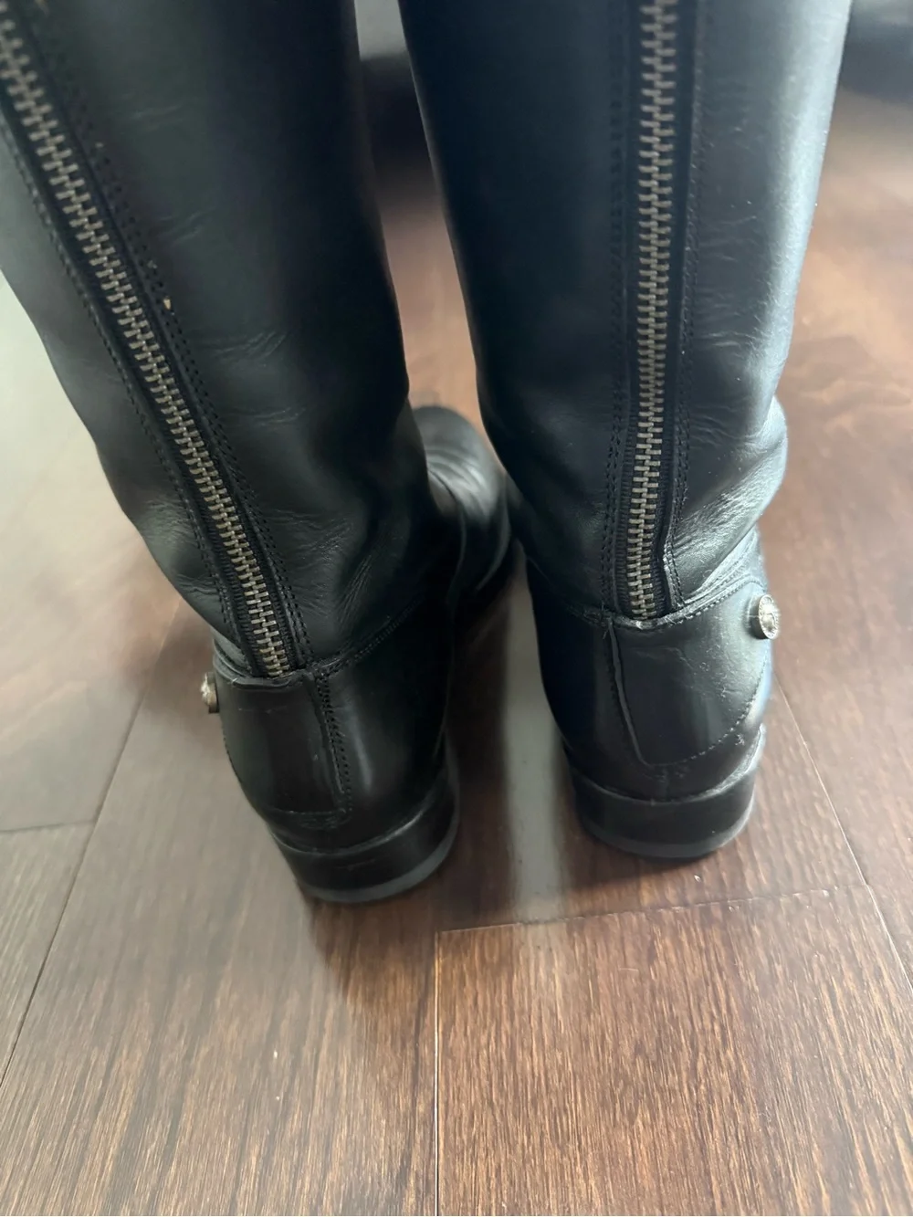Frye sleek black