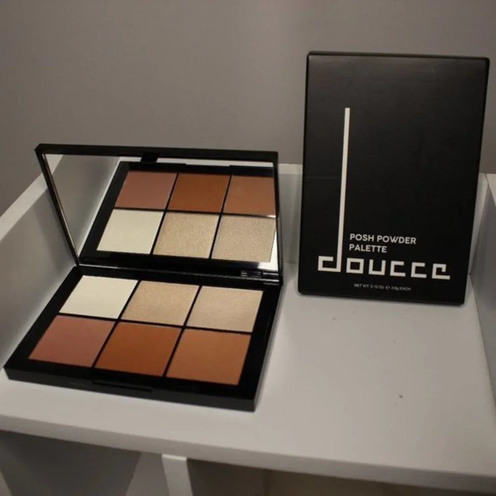 DOUCCE Posh Powder Face Palette