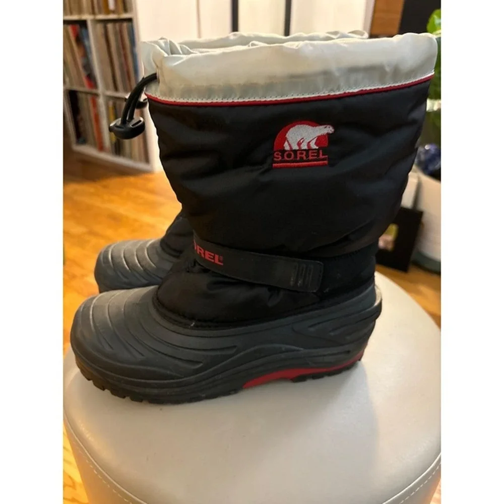 Sorel snow trooper