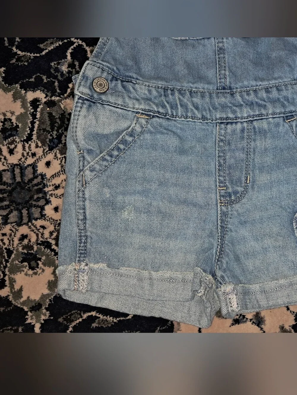 GAP baby blue