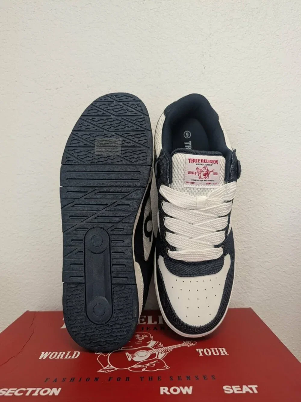 True Religion Travis Sneaker Size 10 Men - O