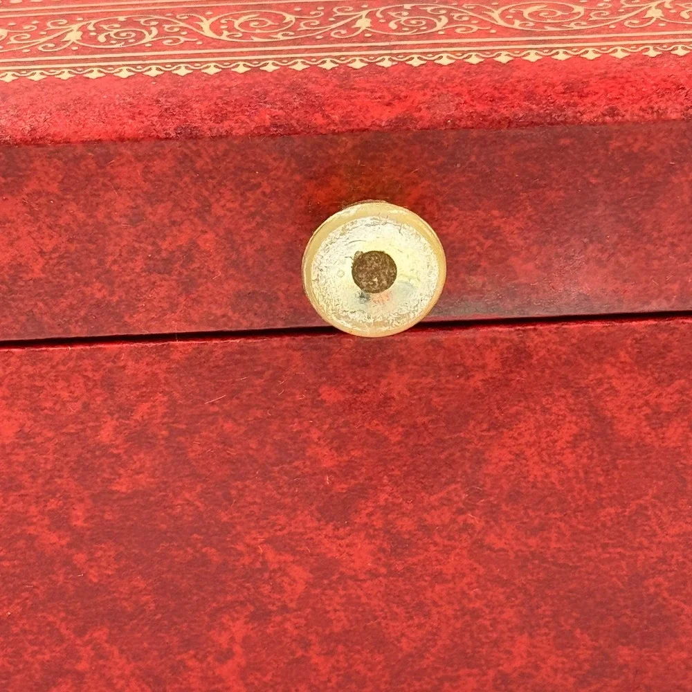 N/A vintage jewelry