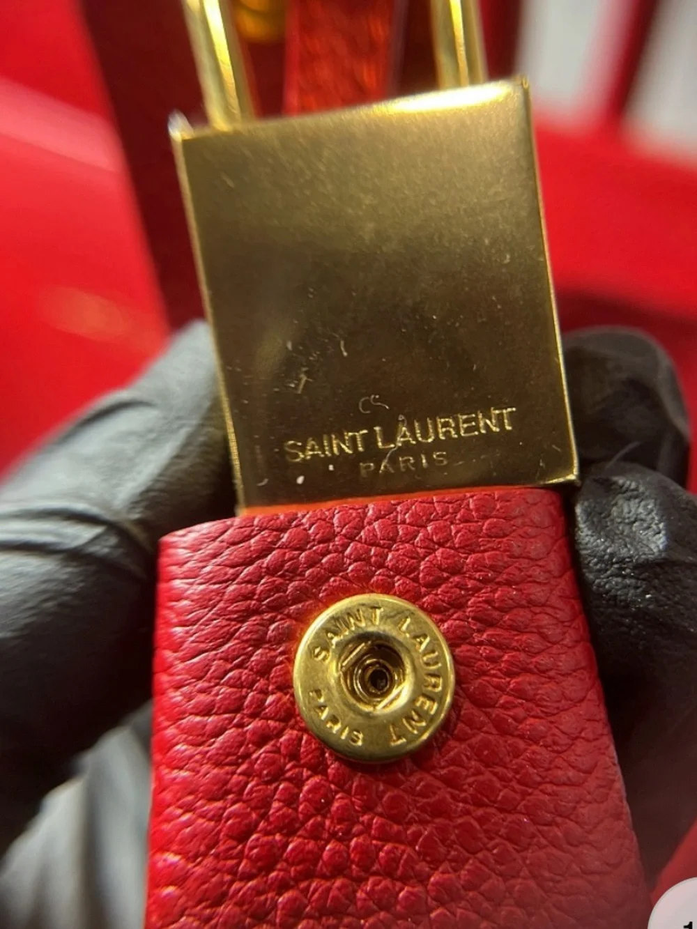Saint Laurent measured 75