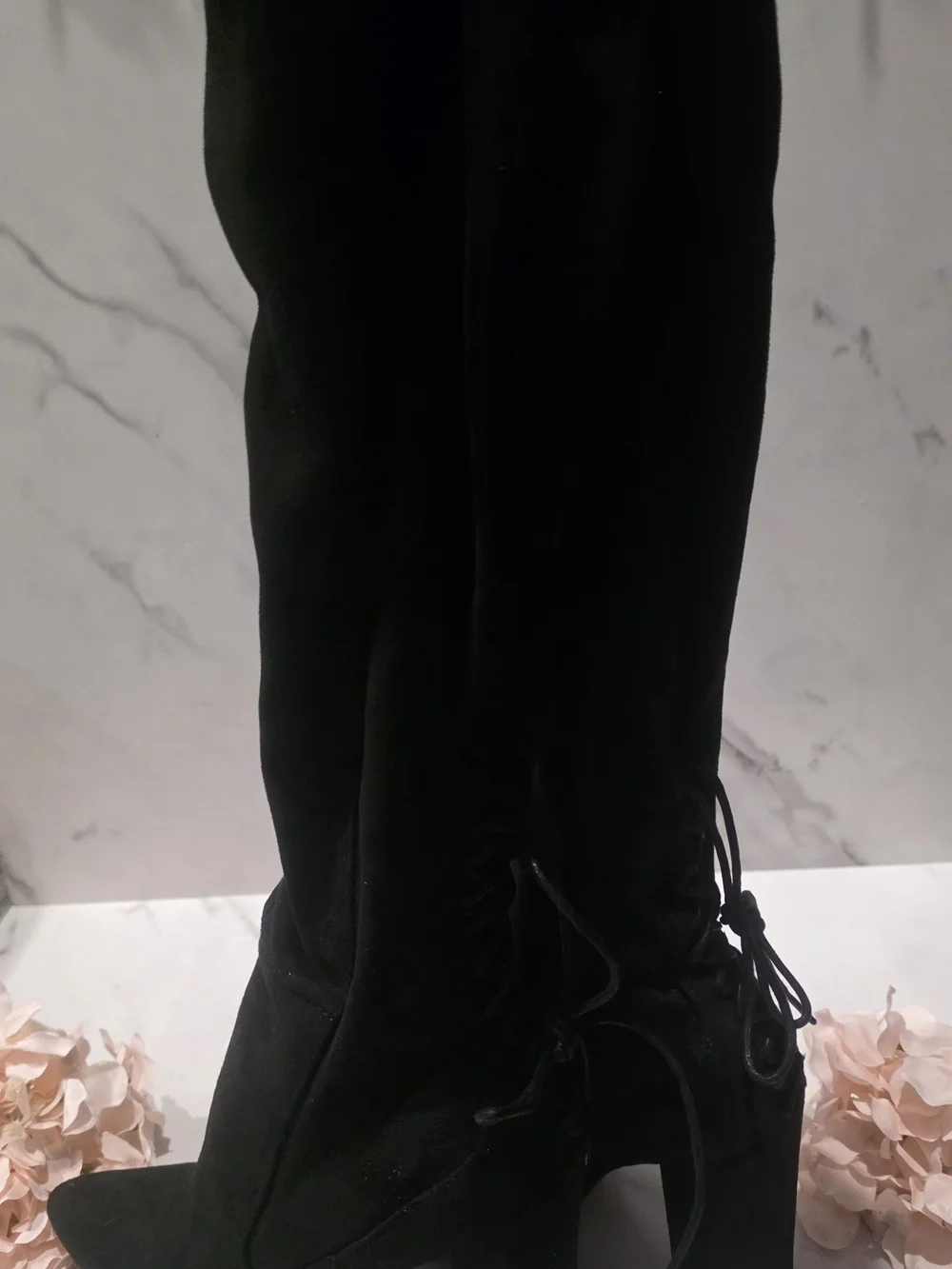 Shoe Dazzle chic over