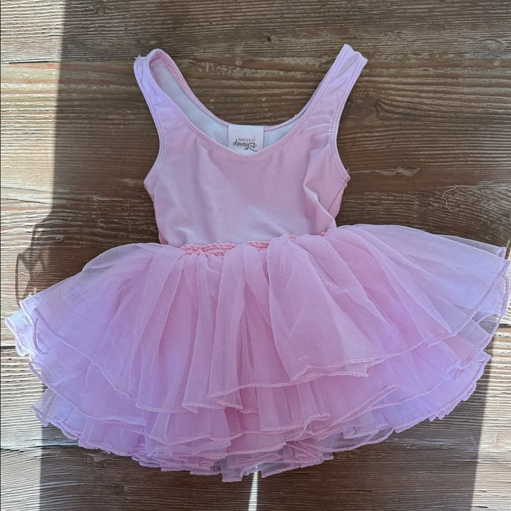 Disney adorable dance
