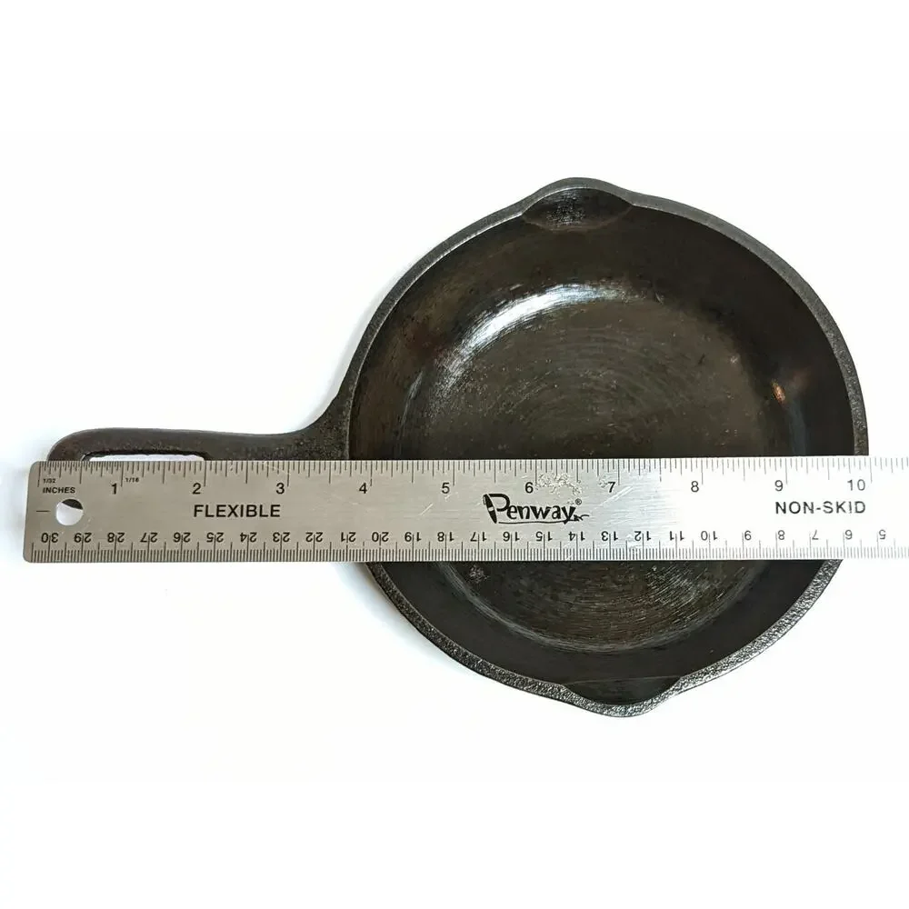 Unbranded skillet cleaned not