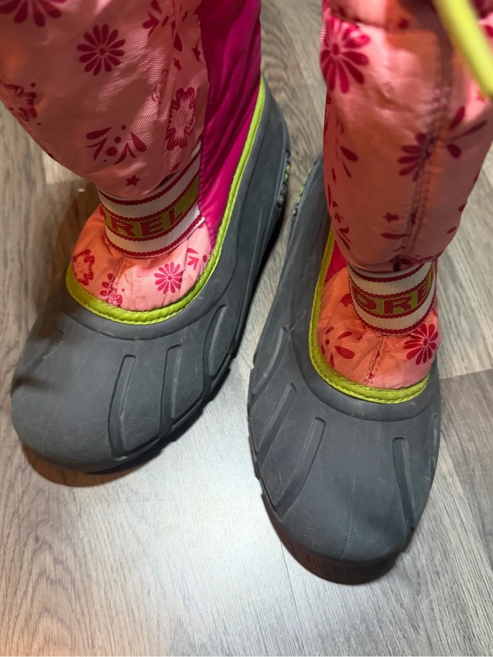Sorel kids winter