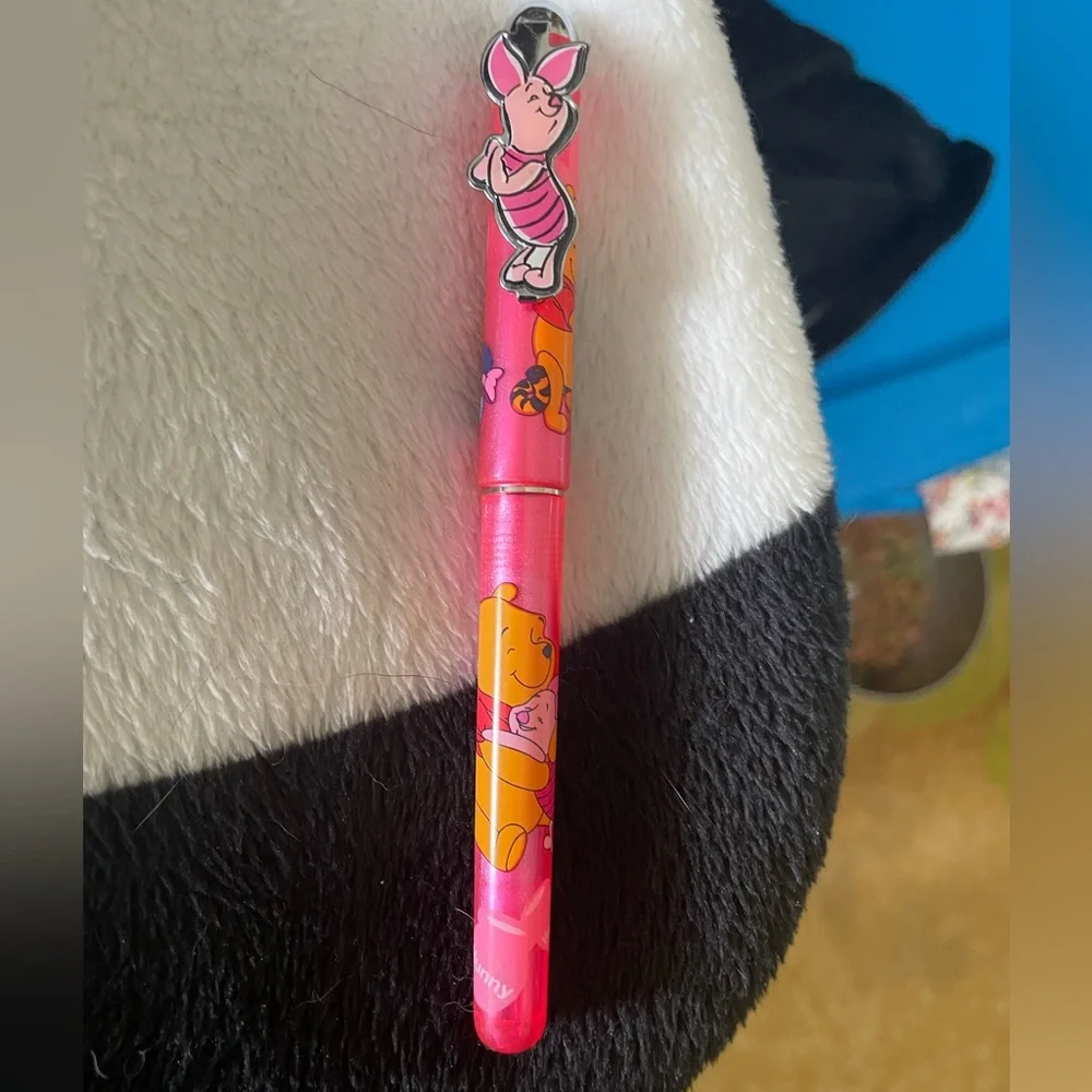 New Disney Piglet Winnie the Pooh. Pen 🖊️