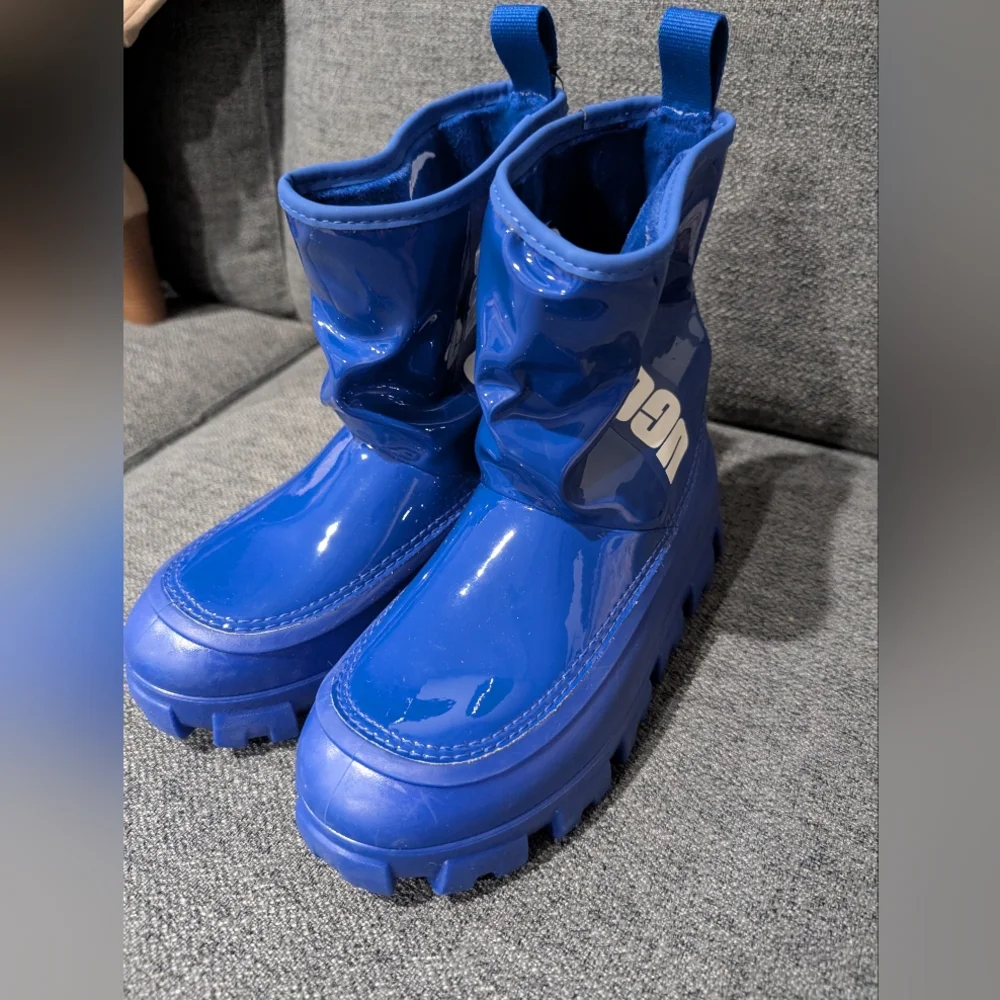 UGG Classic Brellah Mini