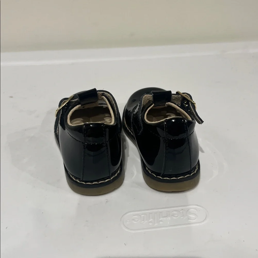 Classic Black Kids FOOTMATES Shoes
