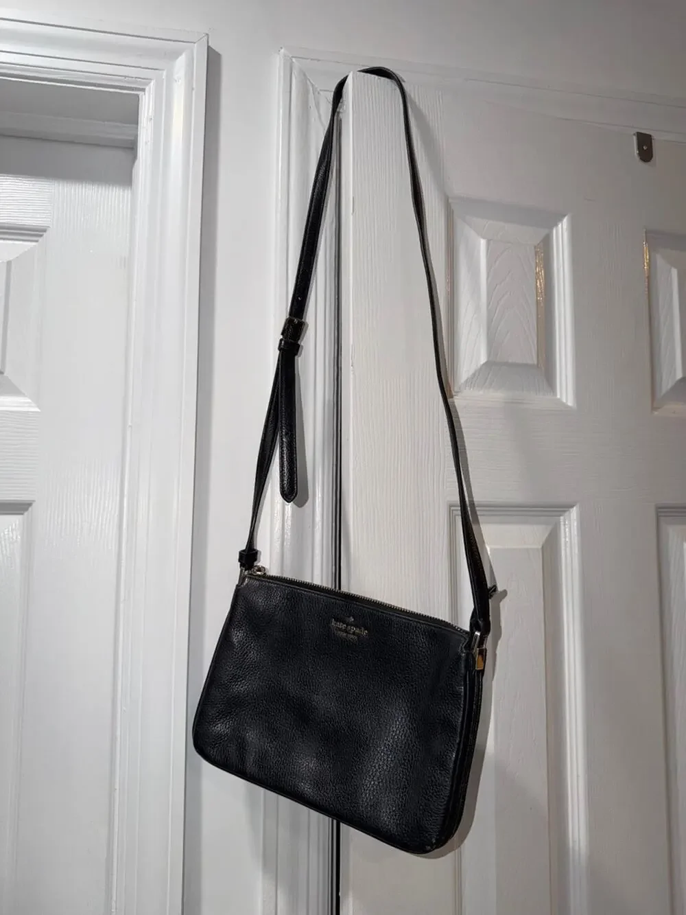 Kate Spade Jackson Medium Crossbody Bag