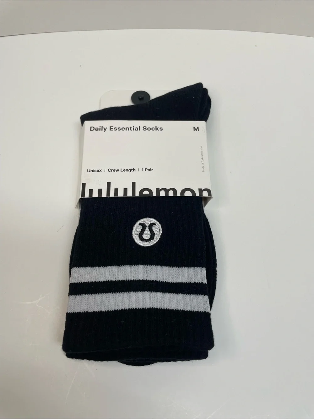 Lululemon Daily Essential Crew Socks - Black & White 2 pairs
