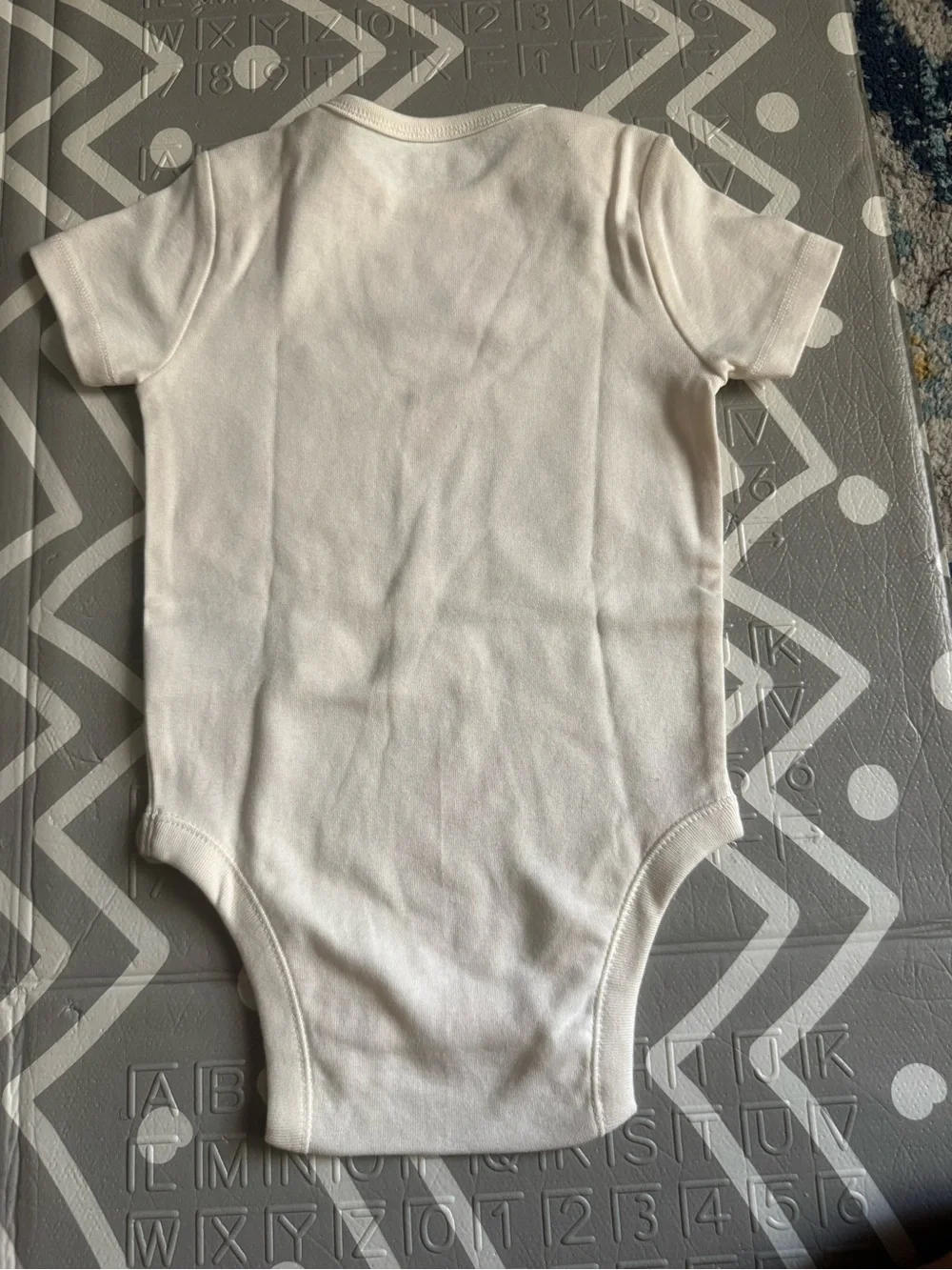 Old Navy adorable cream