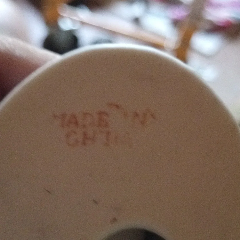 N/A porcelain decor figurine