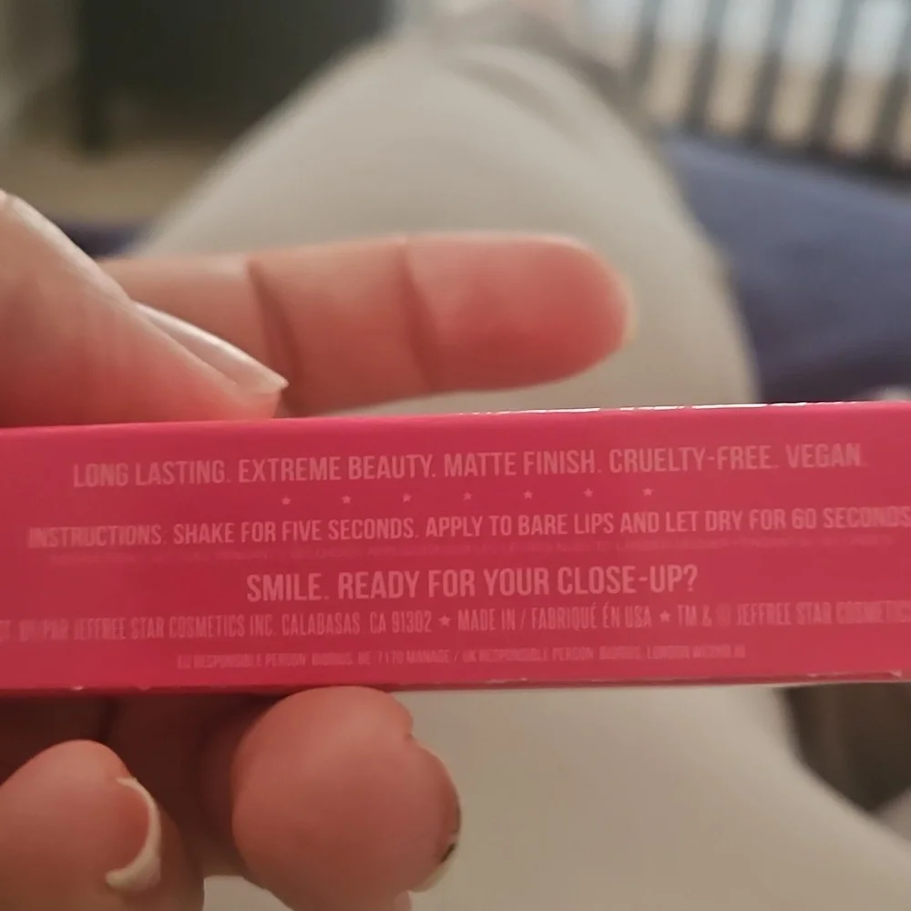 Jeffree Star Velour‎ Liquid Lipstick - Bold Pink