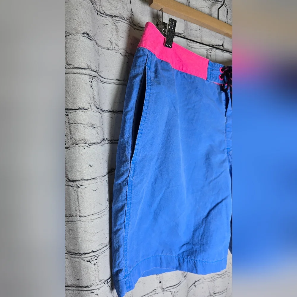 Vineyard Vines inseam 90s inspired