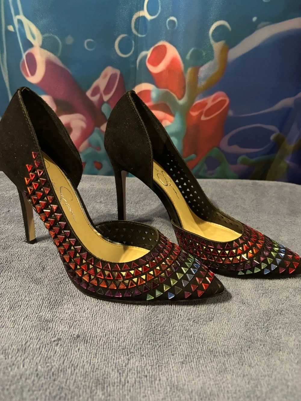 Jessica Simpson elegant black