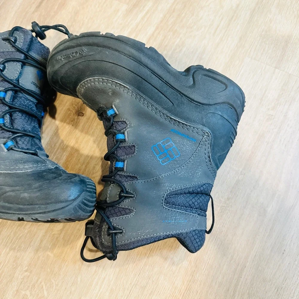Columbia‎ Bugaboot Plus IV Snow Boots Kids Size 3 Grey Blue Waterproof Omni-Heat