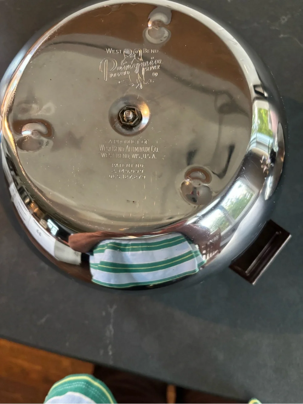 Stainless Steel Ice BuckeServing Bowl with Lid  Bakelite handles.  Penguin