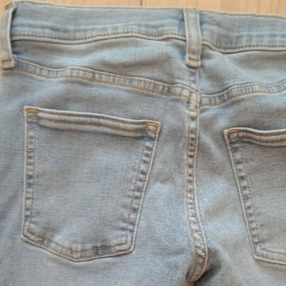 GAP sleek modern