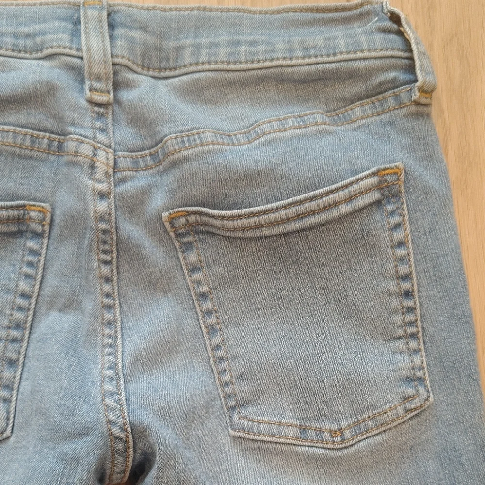 GAP sleek modern