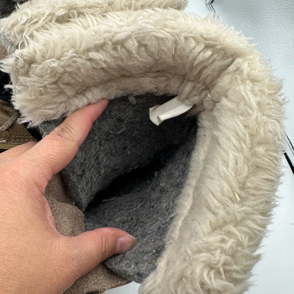 Sorel elevated winter