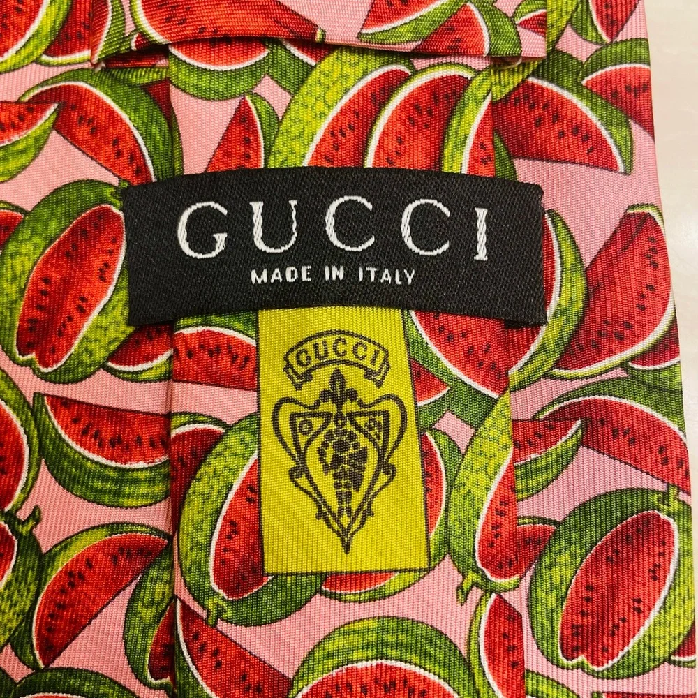 Gucci watermelon tie vintage nwot. Fun tie. Very rare tie