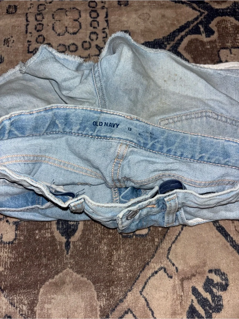 Old Navy styling relaxed