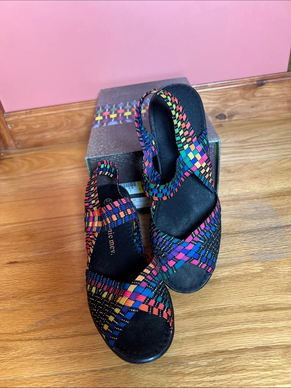 bernie mev. livens subtle wear