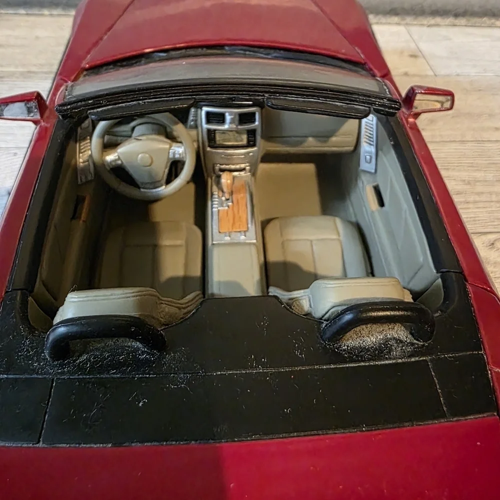 Hot Wheels sleek red