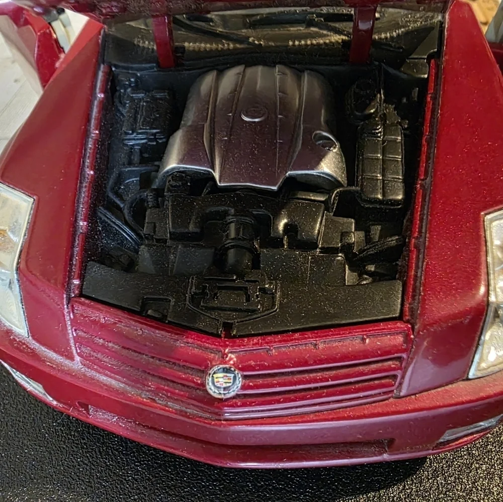 Hot Wheels sleek red