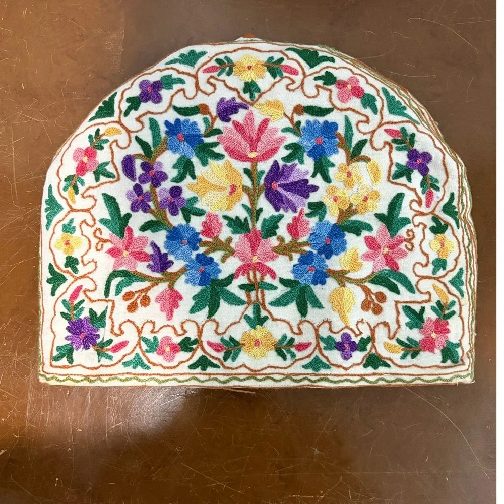 Vintage Handmade Floral Crewel Embroidered Tea Cozy White Multicolor Coquette