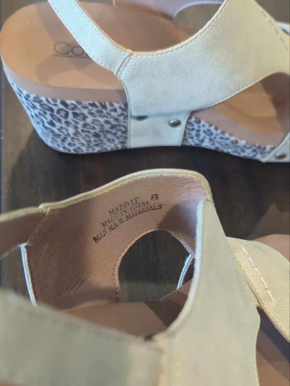 Corkys corky wedge