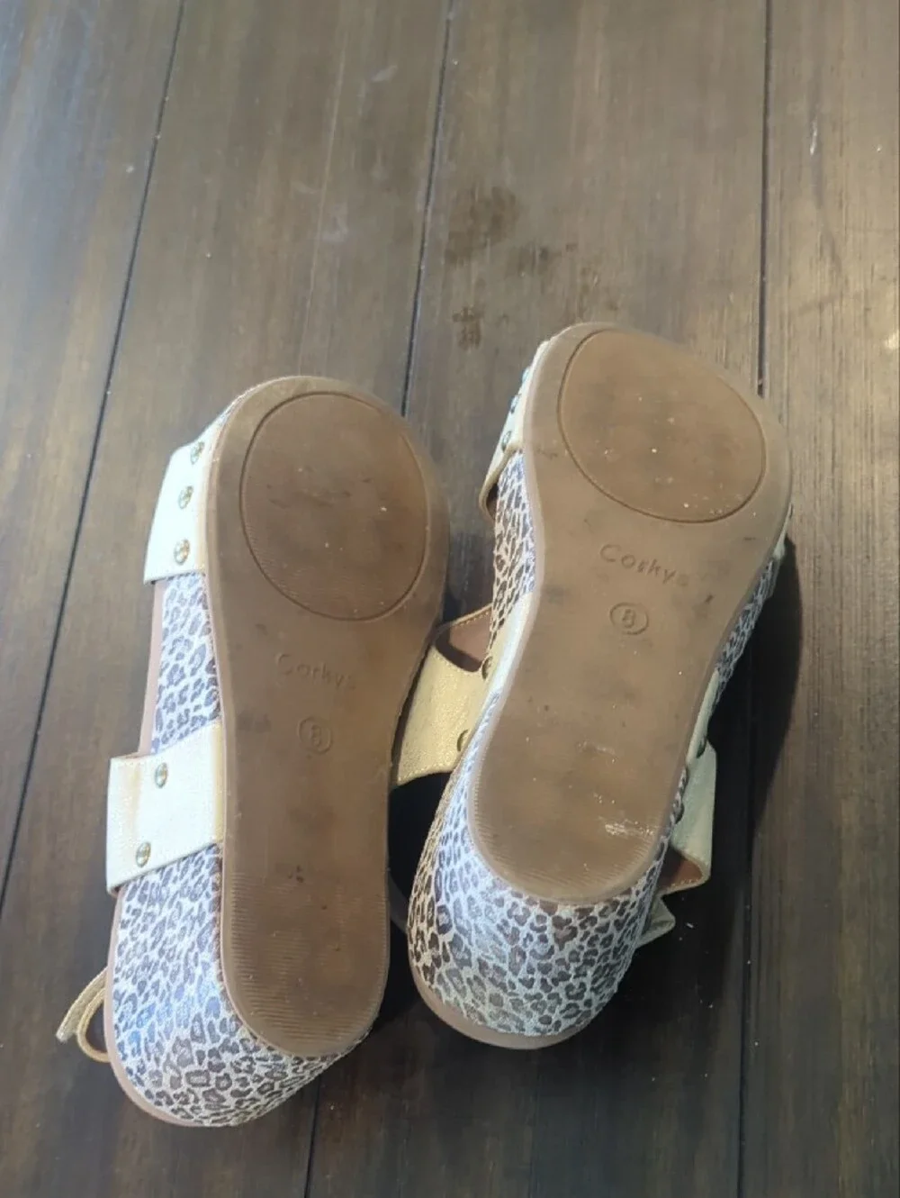 Corkys corky wedge