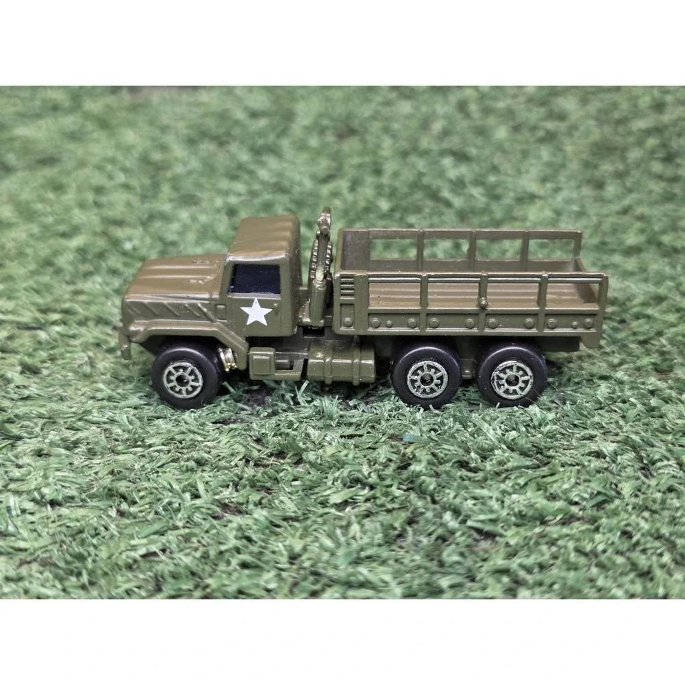 Maisto Military Pumper Cargo Hauler DieCast Truck