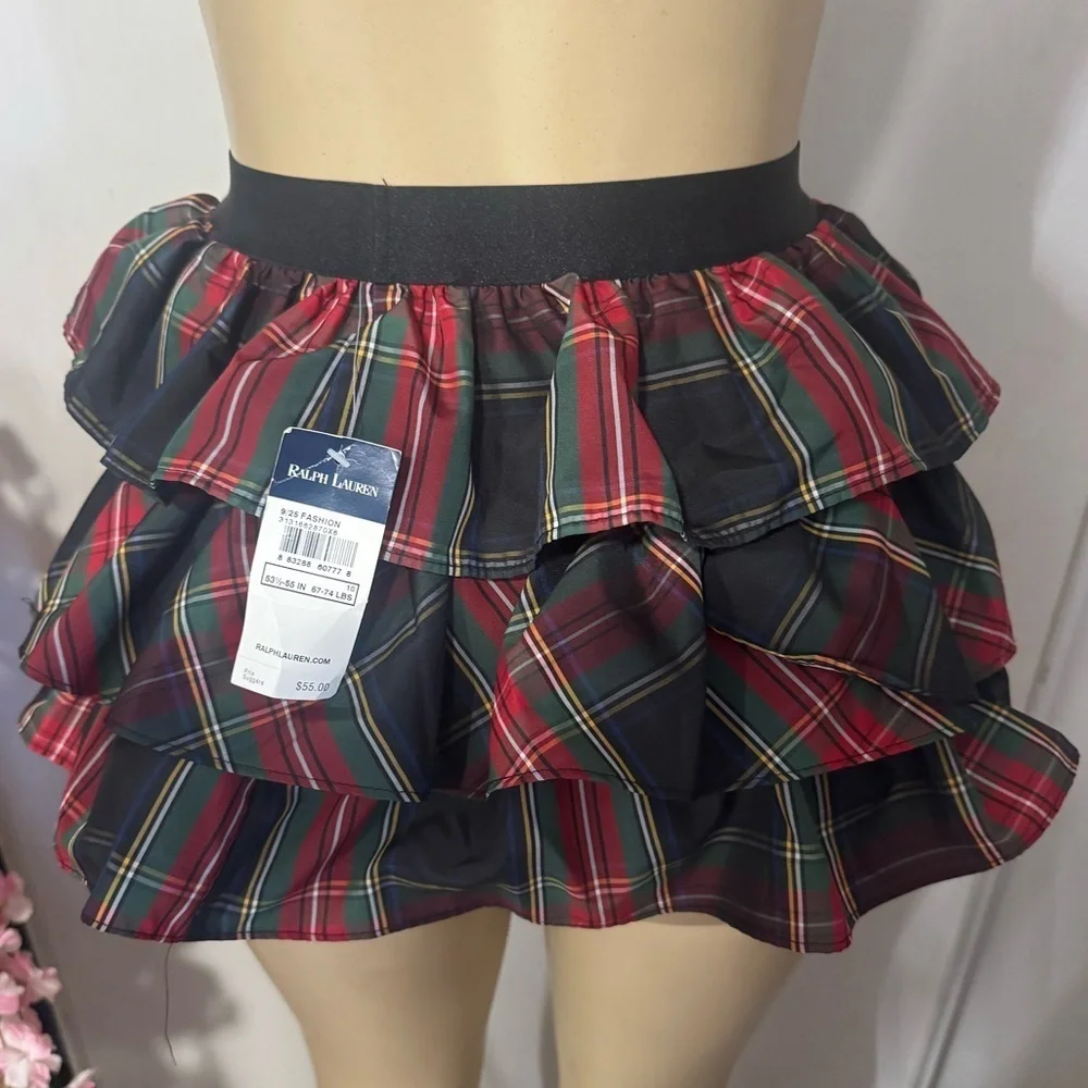 Ralph Lauren skirt features