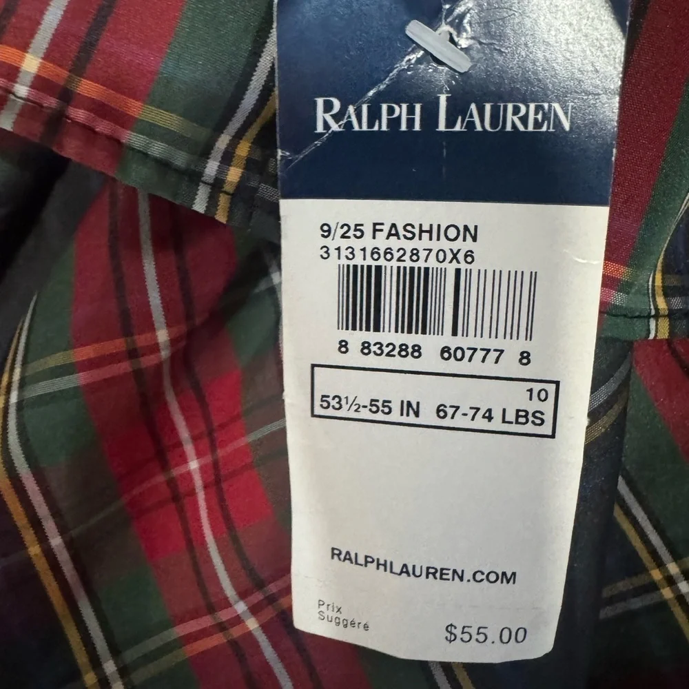 Ralph Lauren features ruffle