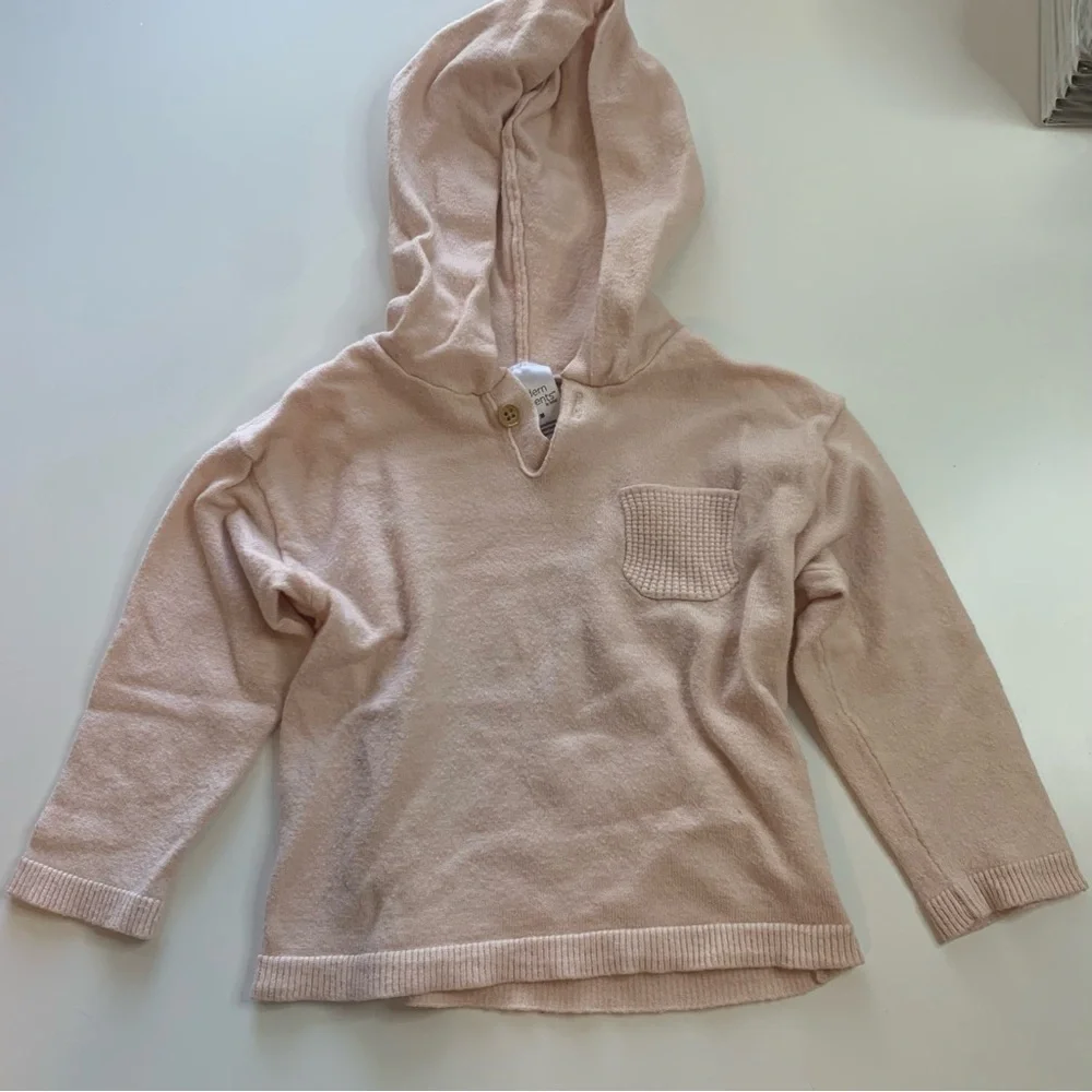Gerber wear accents outfit