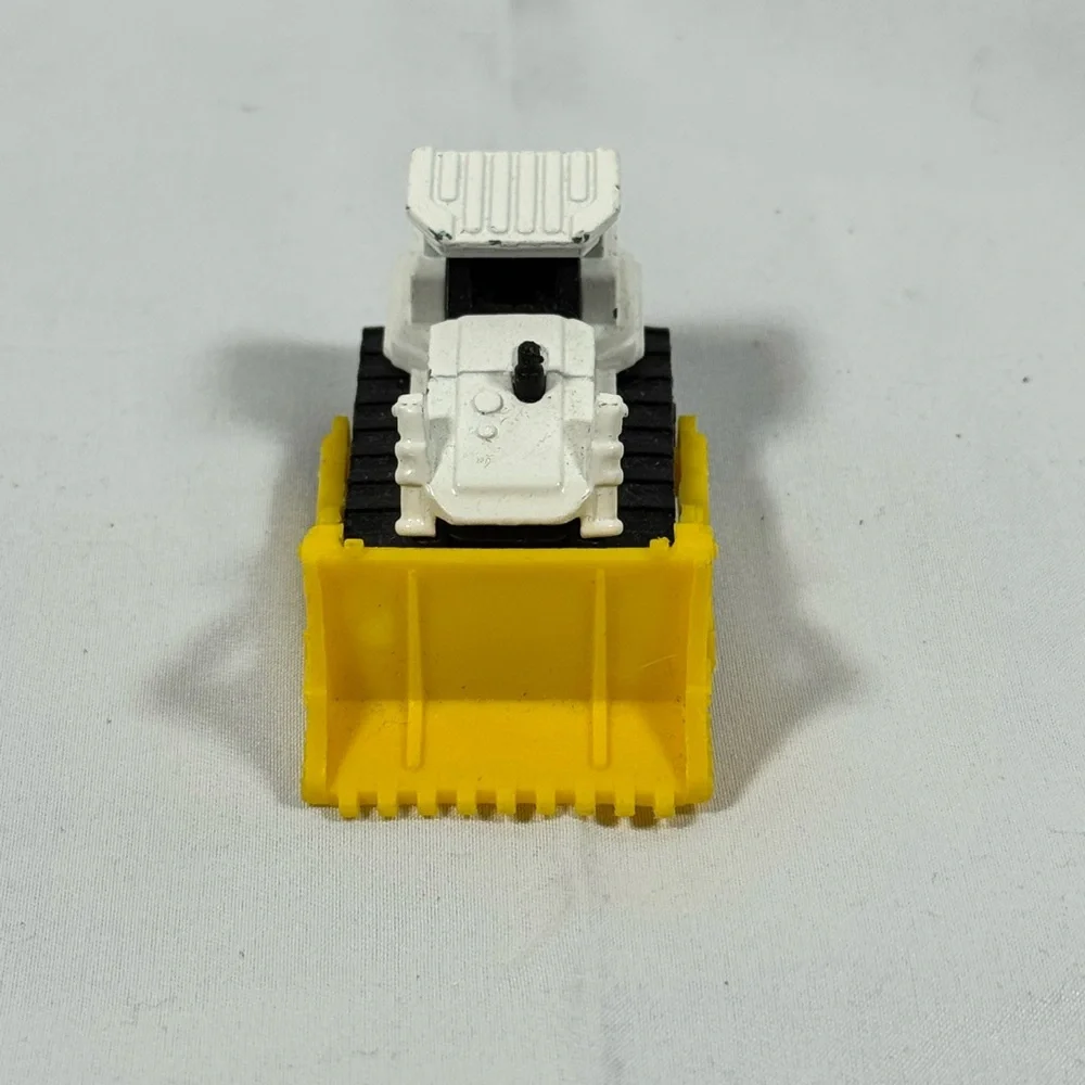 2013‎ Matchbox Groundbreaker
