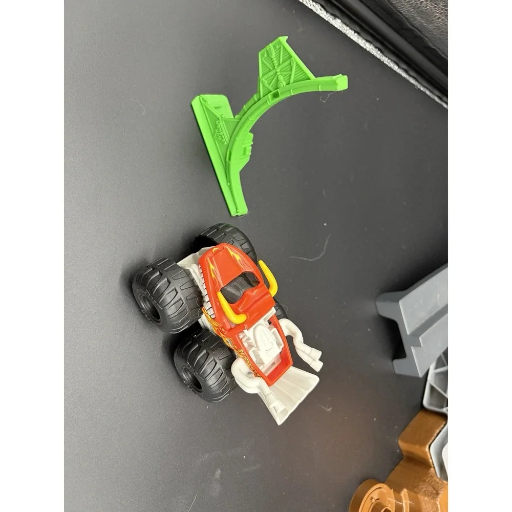Hot Wheels pre owned