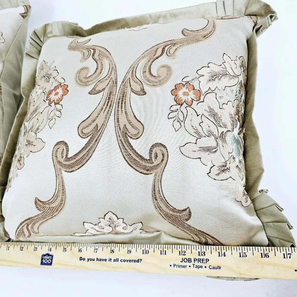 2 Chic Home Design Europe Jacquard Floral Accent Pillows Beige Hypoallergenic