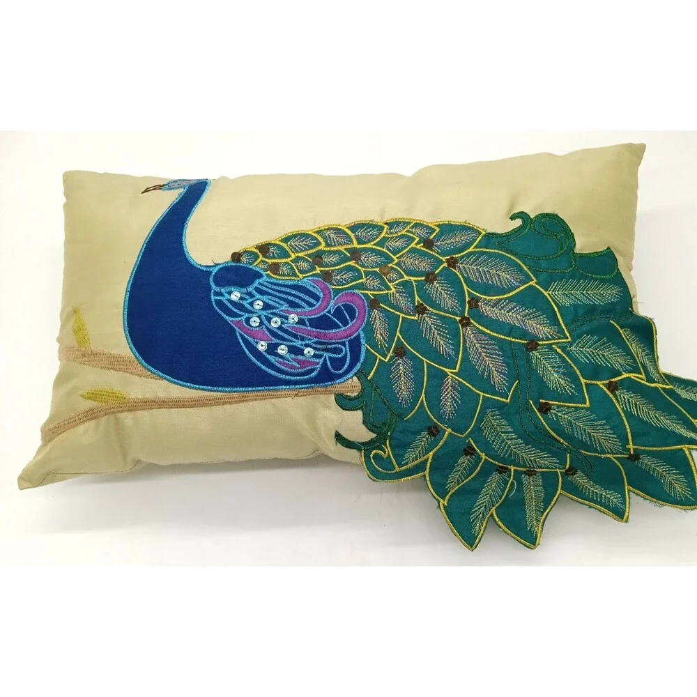 Marlo Lorenz vintage peacock