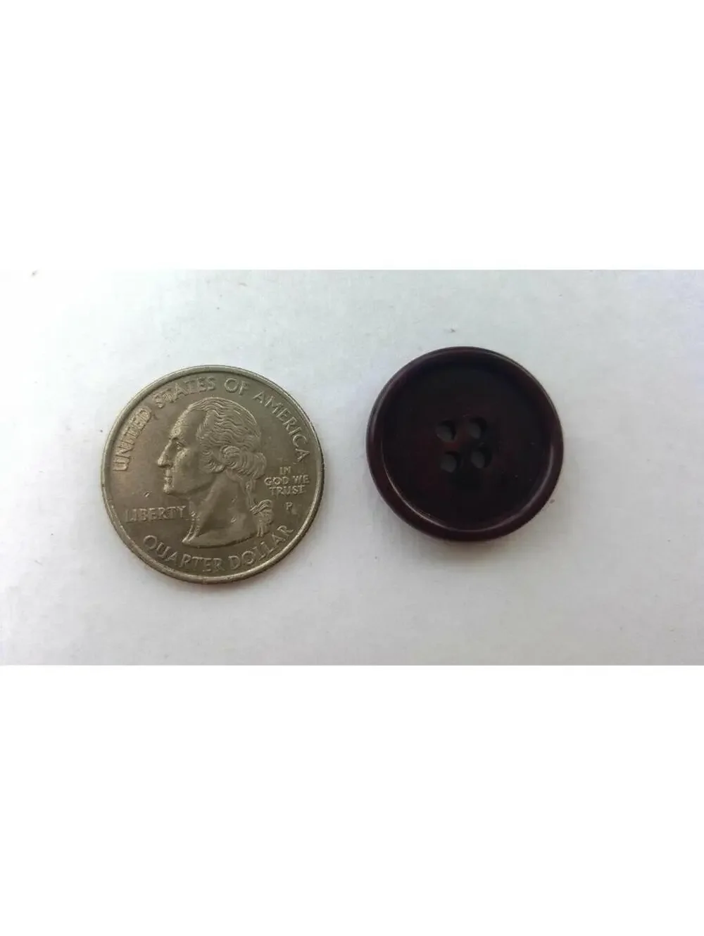 Plum Beauty (lg), 4 Hole Sewing/Crafts Buttons 20mm - 24 Pieces (082)