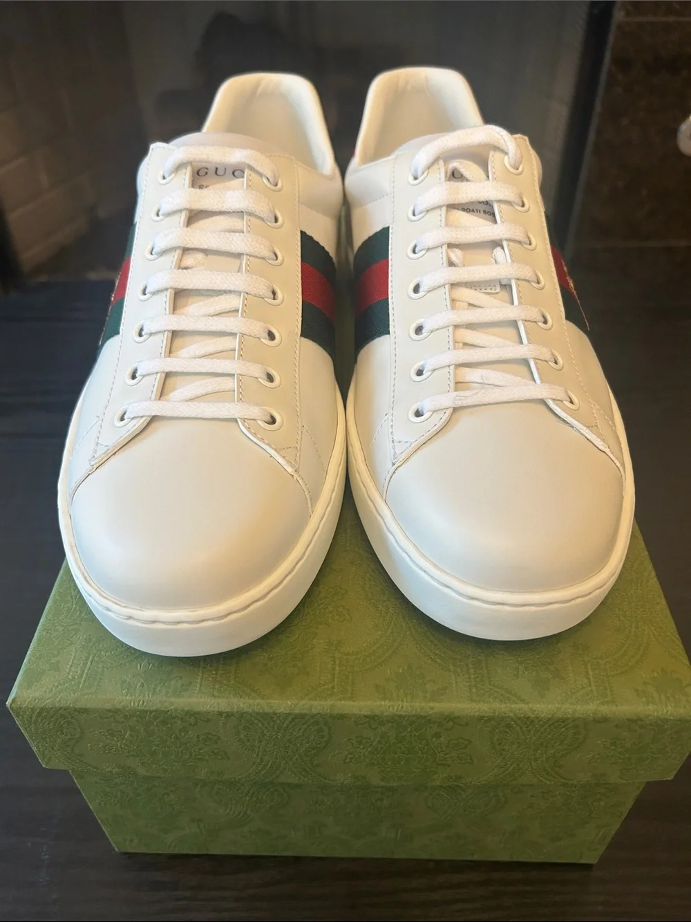 Gucci White Leather Sneakers with Green and Red Web & Gold Bee