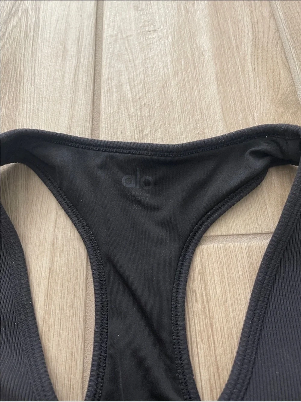 Alo Yoga Goddess Ribbed Cropped Racerback Tank Top Black Sz XS 2-4 W9565R